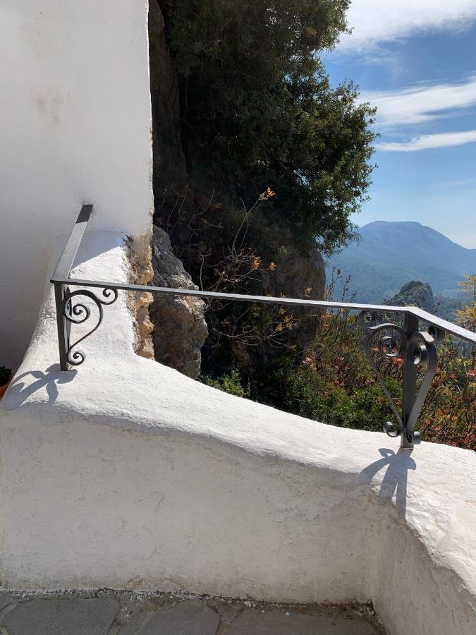 Ideal Apartamento - Guadalest Eksteriør billede